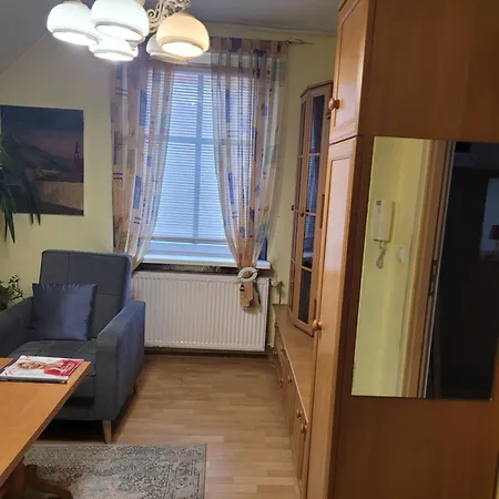 Apartmán Mieszkanie W Centrum W Sasiedztwie Basen, Silownia, Jacuzzi, Sauna Stargard Szczeciński