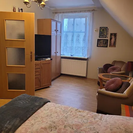 Mieszkanie W Centrum W Sasiedztwie Basen, Silownia, Jacuzzi, Sauna Apartmán *